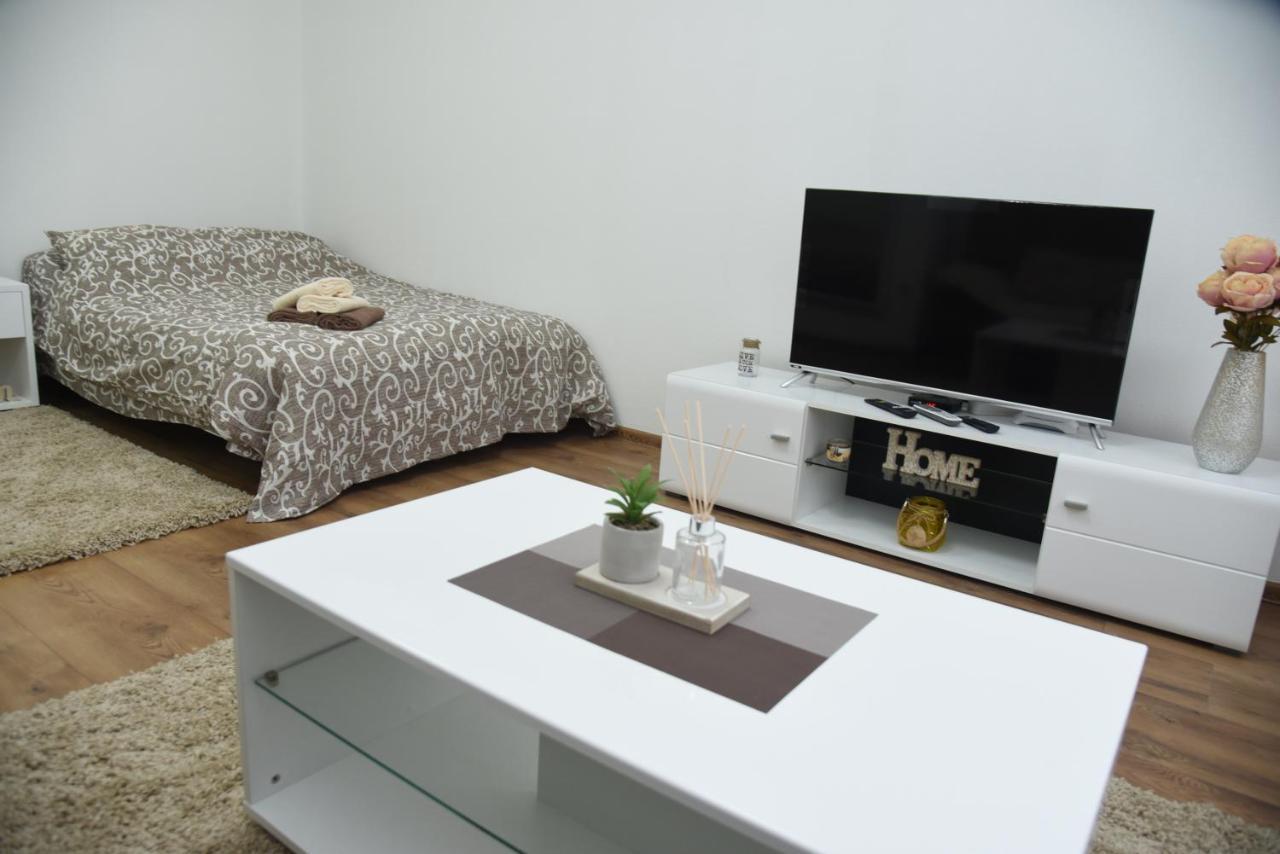 Apartmani Sofronic Loznica 1 Exteriör bild