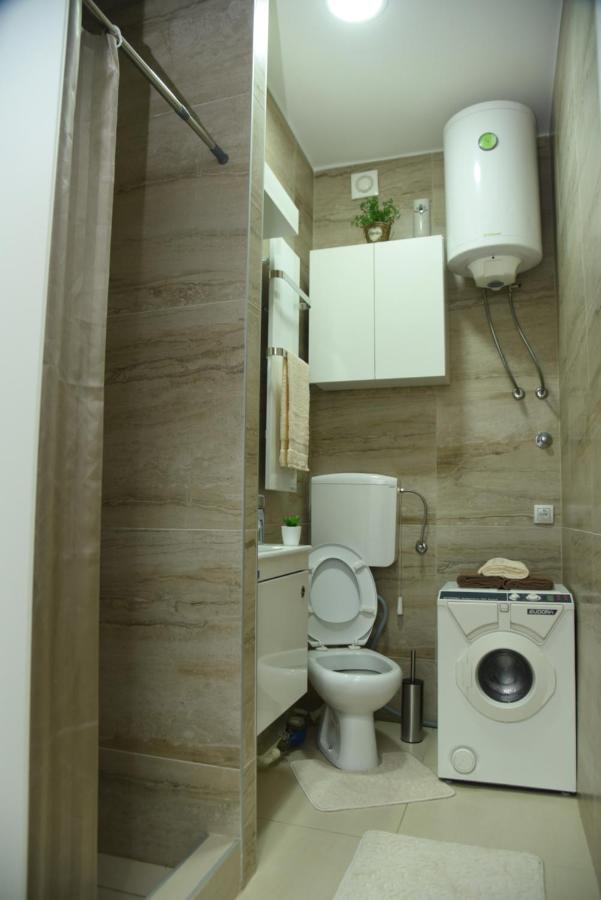 Apartmani Sofronic Loznica 1 Exteriör bild